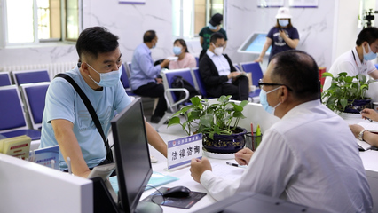 兵團司法局 奏響司法為民最強音 咨詢服務